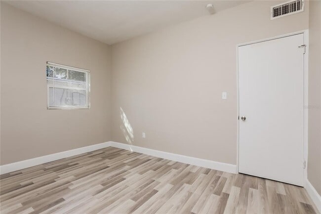 Building Photo - 5203 Montague Pl