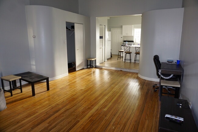 Building Photo - 1312 S Wabash Ave