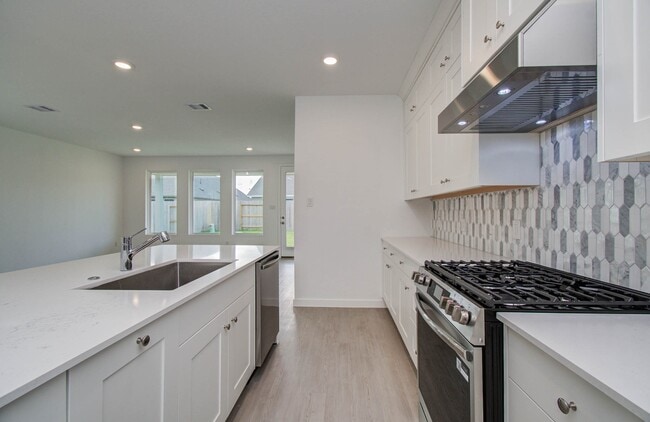 Building Photo - 26835 Zebra Grass Dr