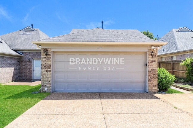 Building Photo - 1189 Travers Ln