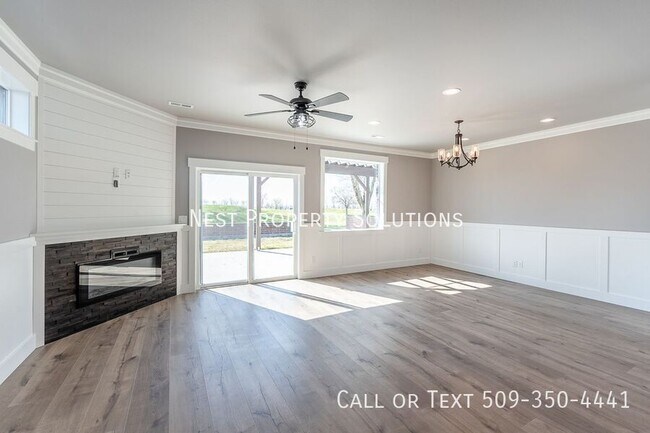 Building Photo - 1315 NE Nanto-A