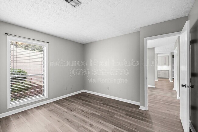 Building Photo - 806 Wynnes Ridge Cir