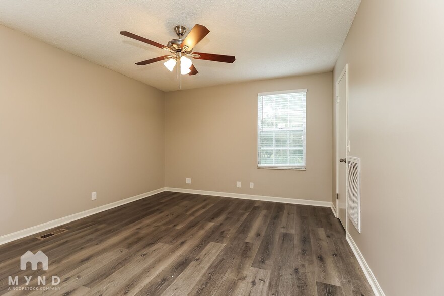 Building Photo - 3344 Towneship Rd