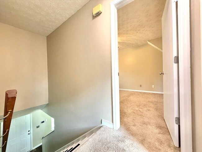 Building Photo - 279 Rice Gate Dr