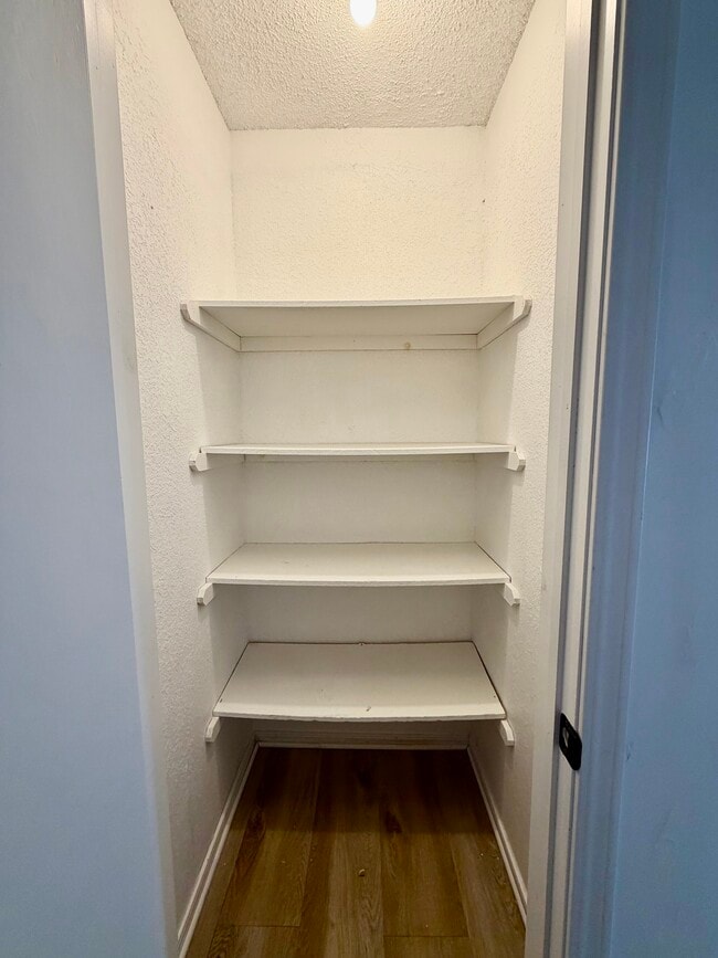 Building Photo - 10528 Ricky Ln