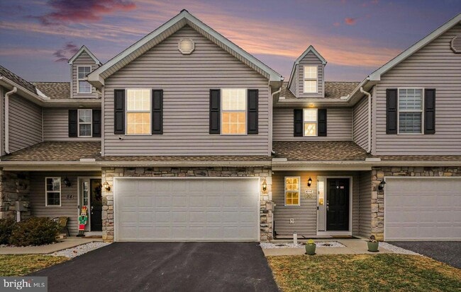 Building Photo - 90 Cortland Crossing