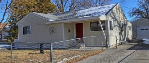Primary Photo - 465 S Russell St