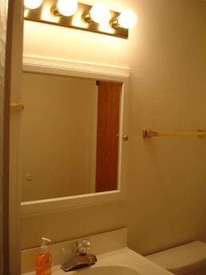 Building Photo - 1127 Forest Ave