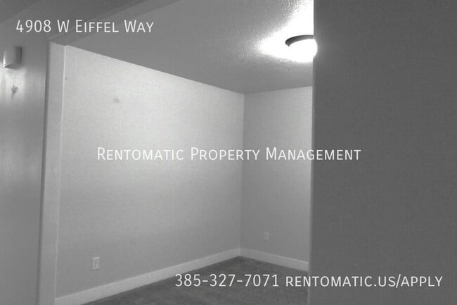 Building Photo - 4908 Eiffel Wy