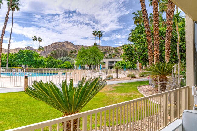 Building Photo - 477 Desert Lakes Dr