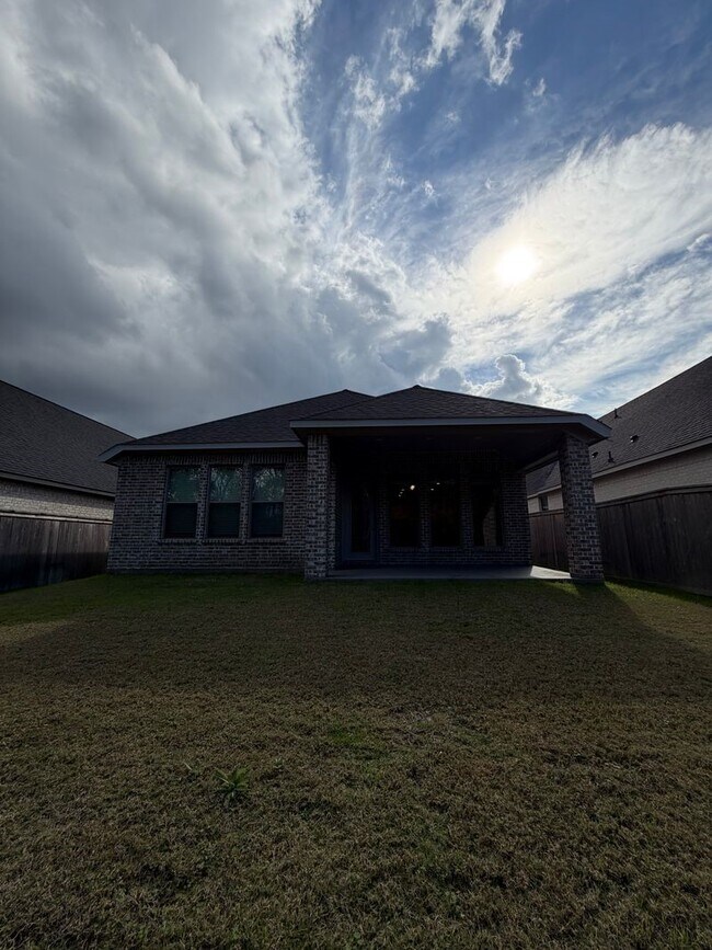 Building Photo - 107 Harlequin Duck Ct