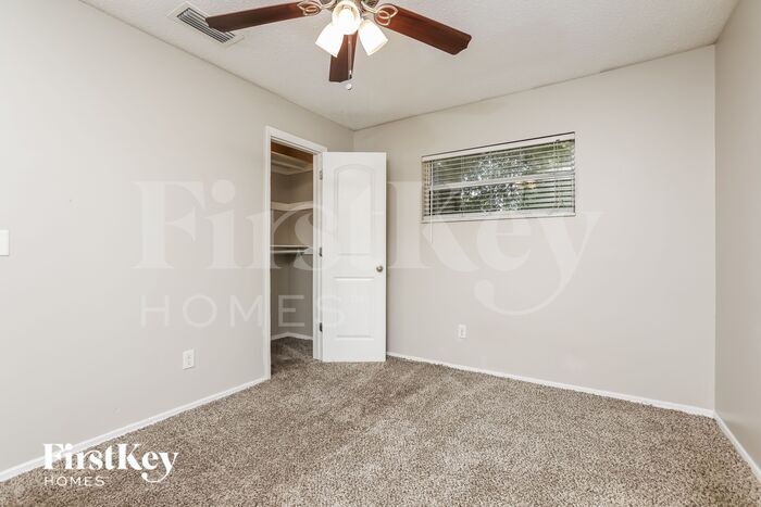 Building Photo - 12 Heritage Cove Ct