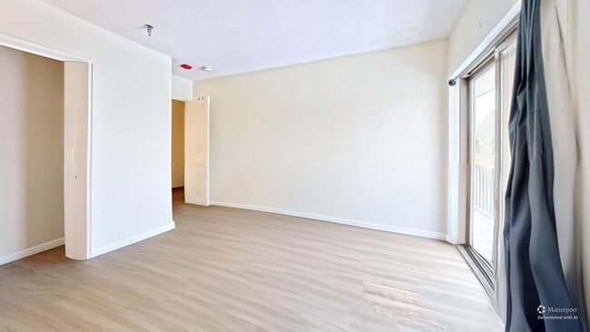 Building Photo - 37 S Williams St