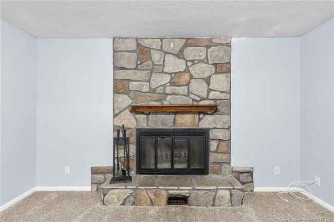Building Photo - 1907 Martindale Dr