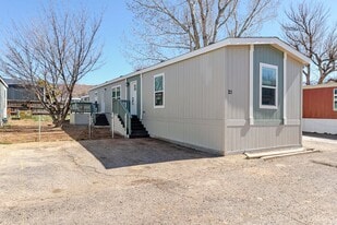 Building Photo - Canyon View Homes