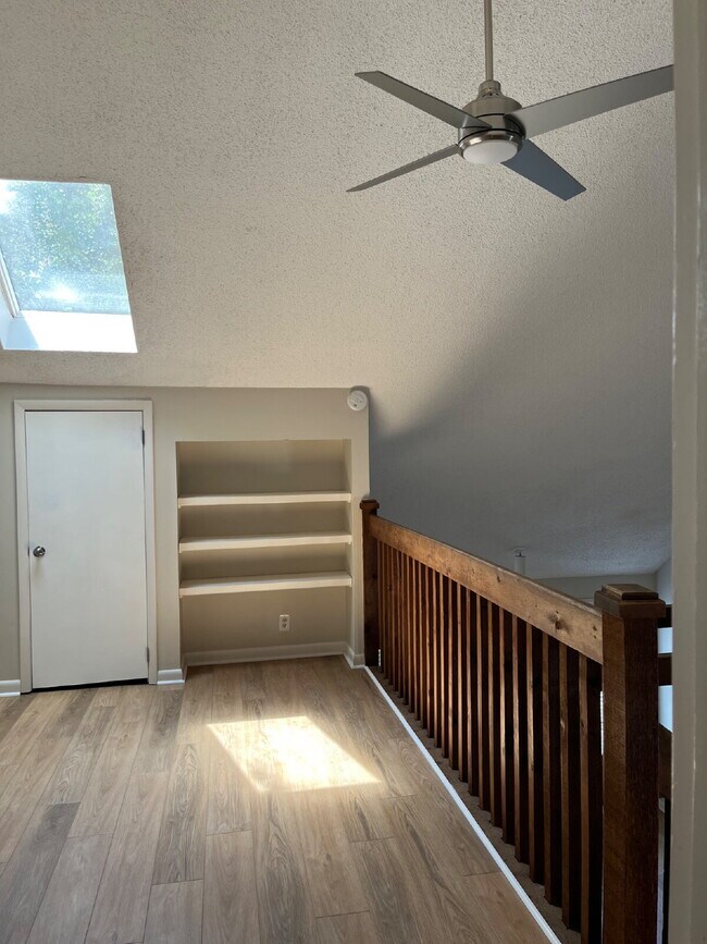 Building Photo - 1404 Bell Trace Dr