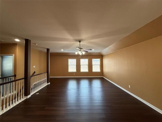 Building Photo - 1032 Dyer Crossing Way