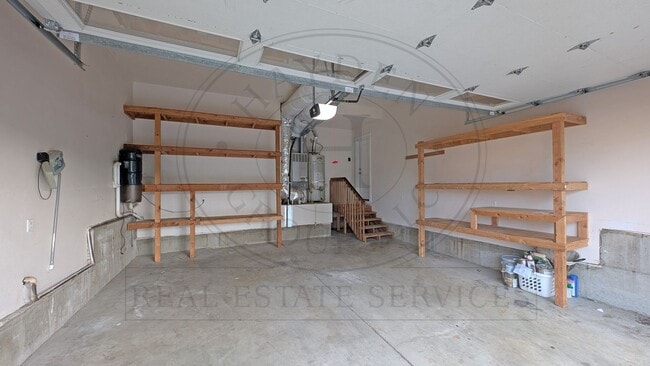 Building Photo - 4572 NW 175th Pl