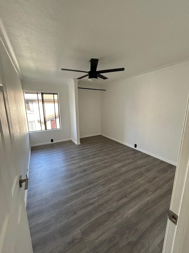 Building Photo - Beautifully Updated 3-Bedroom Townhome with Fireplace, Private Patio & Community Pool $3,195