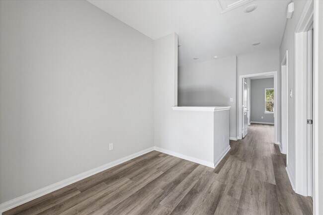 Building Photo - 9912 Clark Cyn Ln