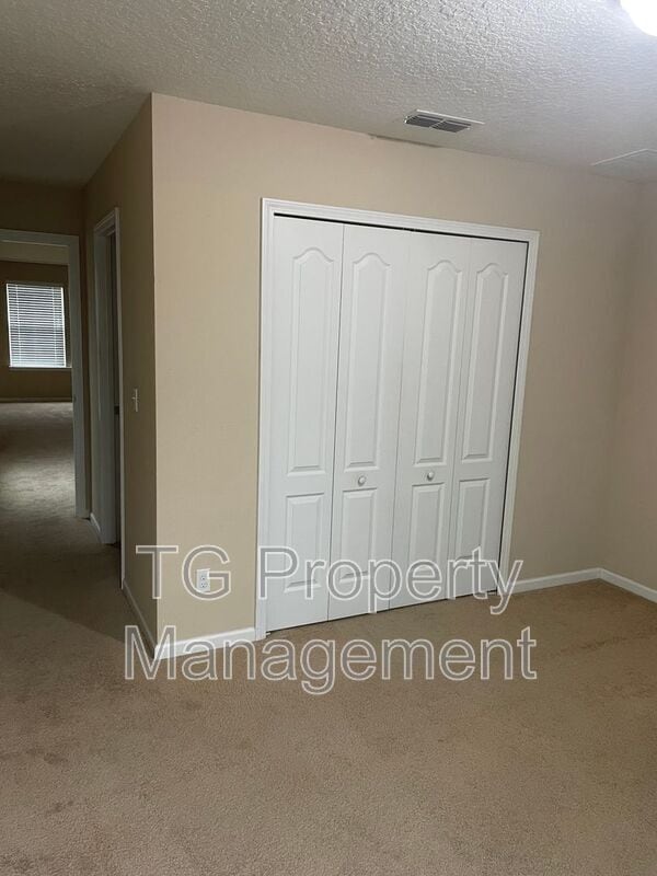 Building Photo - 247 Shetland Dr