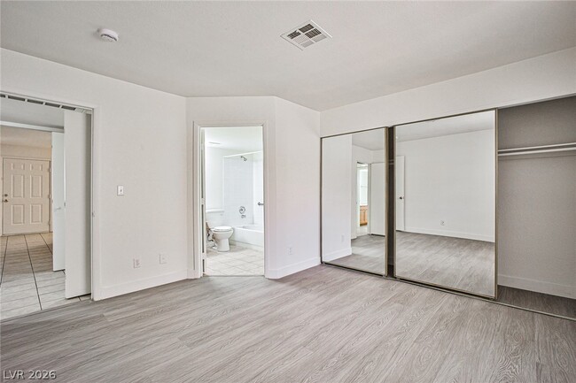 Building Photo - 8410 Eldora Ave