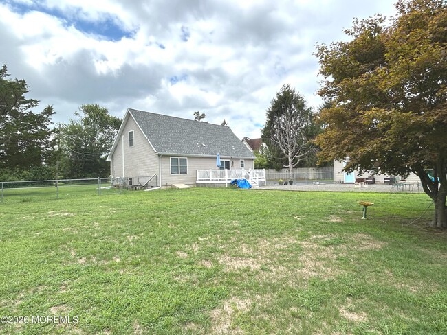 Building Photo - 251 West St