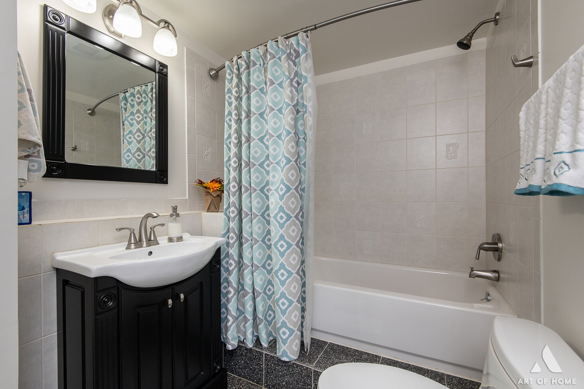 Building Photo - 7247 Bradford Ct