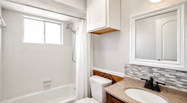 Building Photo - 11522 Corkwood Dr