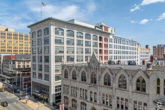 Building Photo - Packard Building