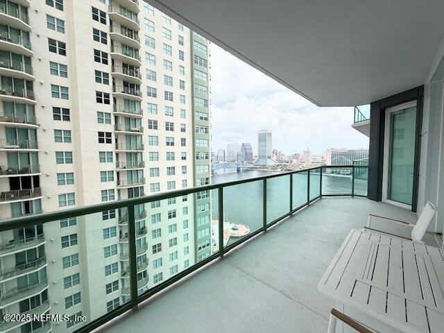 Building Photo - 1431 Riverplace Blvd