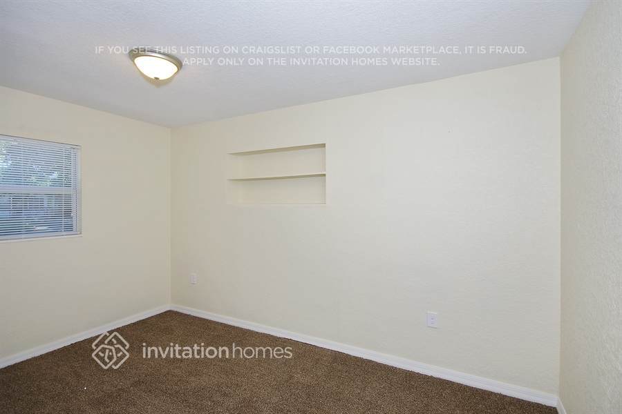 Building Photo - 1333 Pleasantview Dr