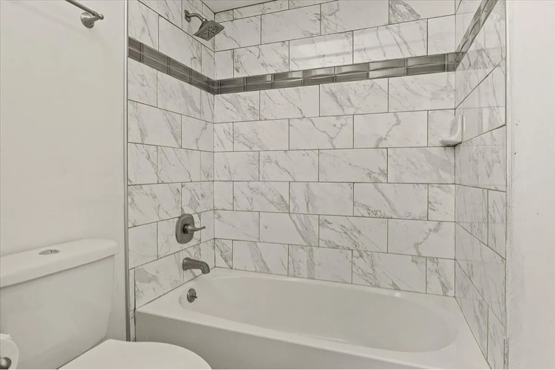 Building Photo - 469 Alexander St