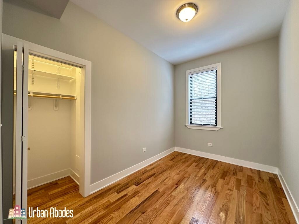 Building Photo - 345 Park Ave