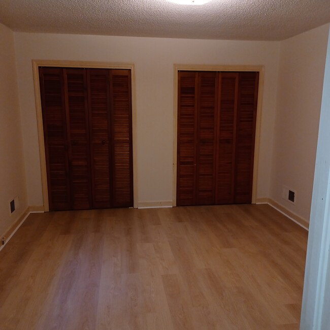 Master Bedroom double closet. - 516 W Cedar St