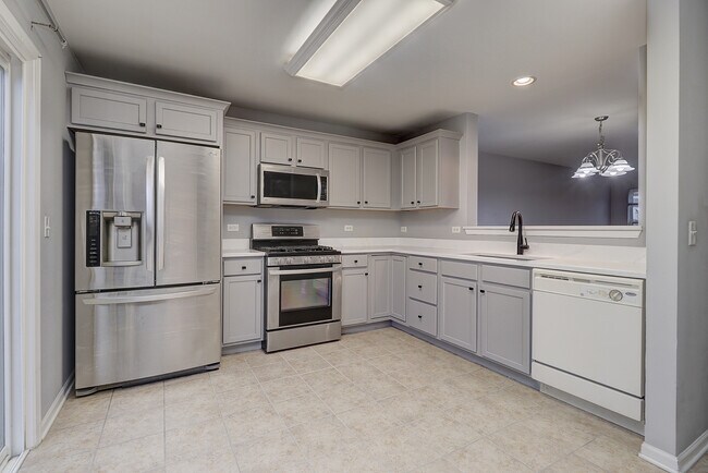 Building Photo - 24415 John Adams Dr