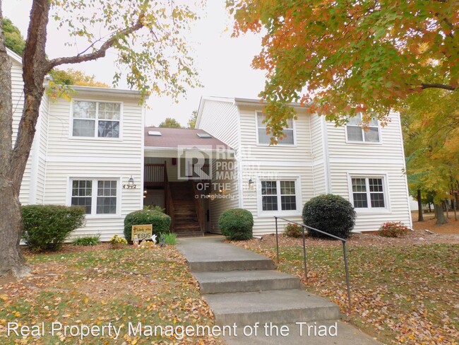 Primary Photo - 2 br, 1 bath House - 4312-A Edith Lane