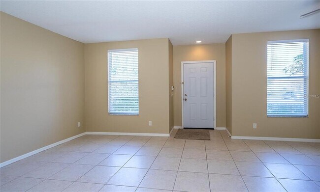 Building Photo - 1238 Beckenham Way