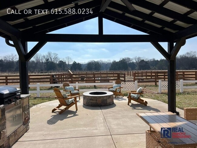 Building Photo - 2705 Warner Rd