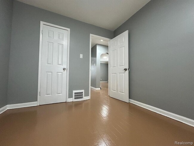 Building Photo - 19710 Moross Rd