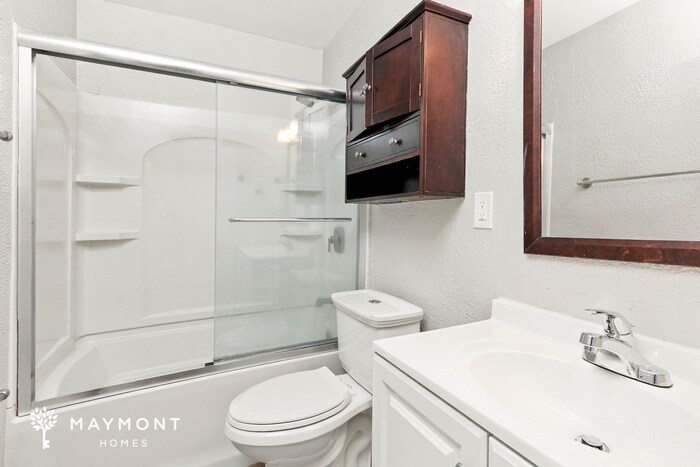 Building Photo - 3408 Taconic Dr