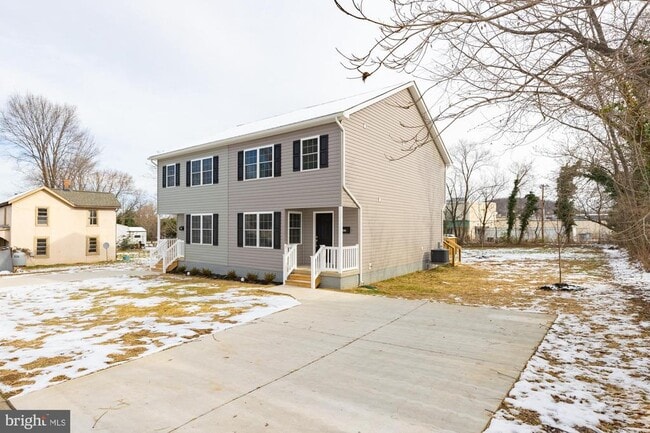 Building Photo - 438 Hill St