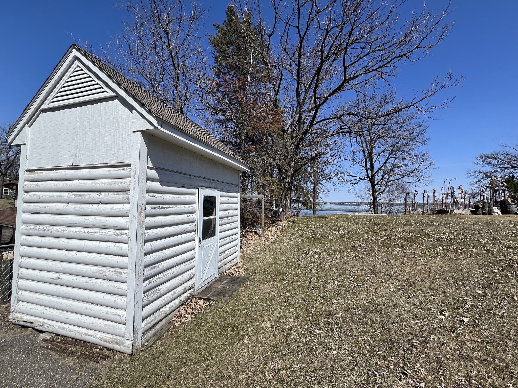 Building Photo - 1919 S Lake Irving Dr SW