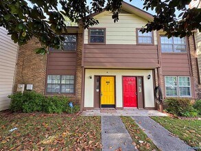 Building Photo - 403 Oakland Rd