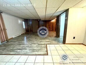 Building Photo - 21 Beth Ann Dr