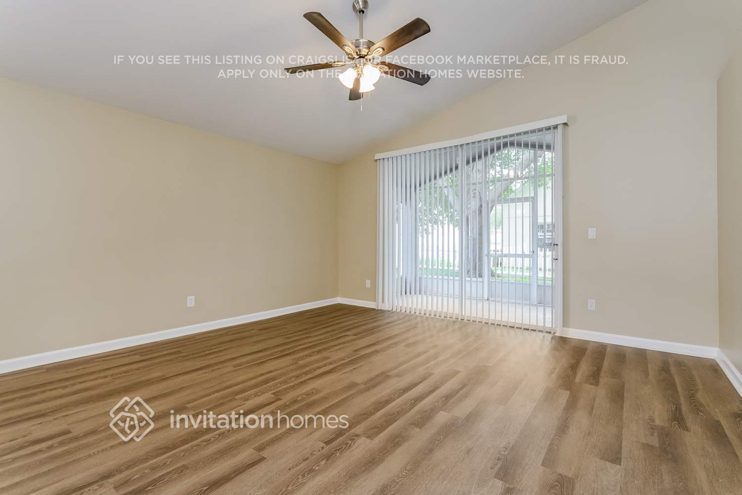 Building Photo - 15733 Bay Vista Dr