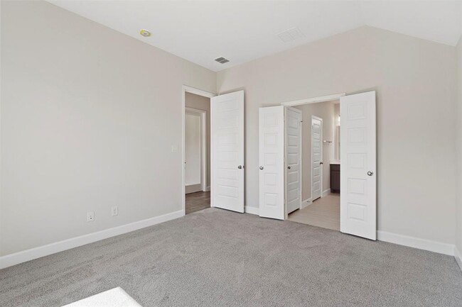 Building Photo - 16314 Rock Hollow Bend Ln