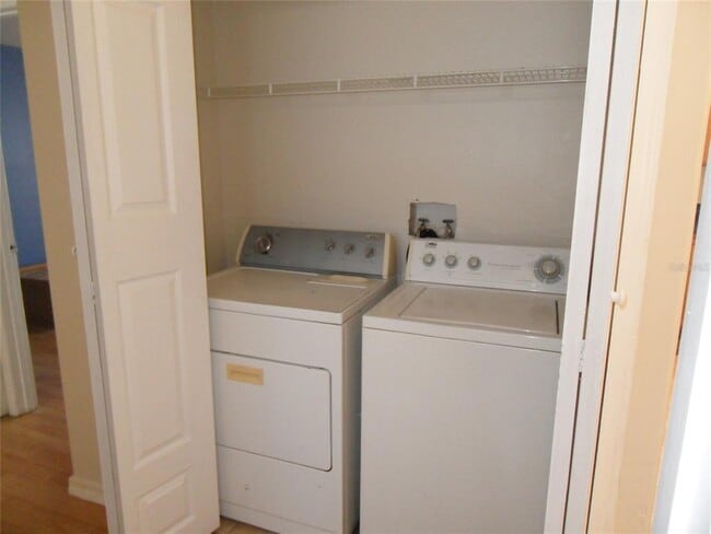 Building Photo - 276 San Gabriel St