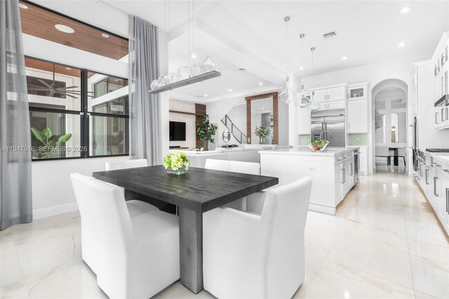 Building Photo - 10220 Sweet Bay Ct