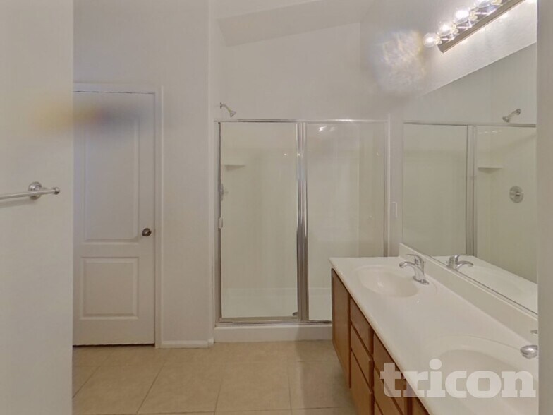 Building Photo - 41334 W Hayden Dr